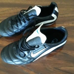 Woman 1st tract Nike (used)